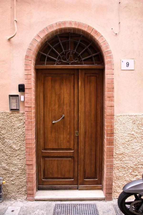 The Apartment Porto Santo Stefano  Εξωτερικό φωτογραφία