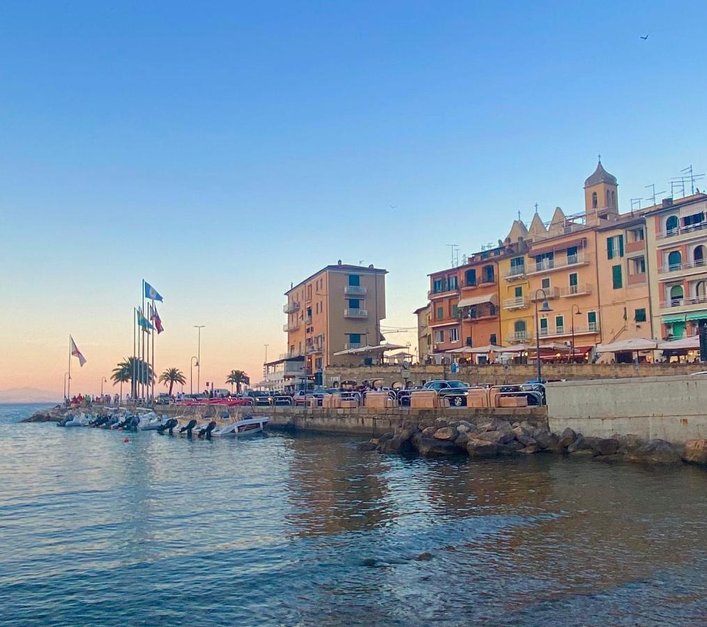 The Apartment Porto Santo Stefano  Εξωτερικό φωτογραφία